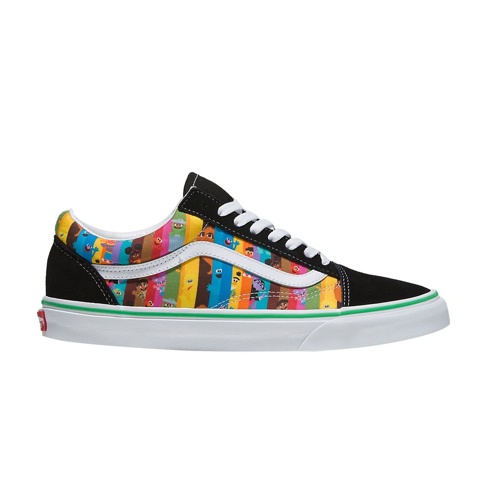 VANS SESAME STREET X OLD SKOOL 'RAINBOW STRIPES'