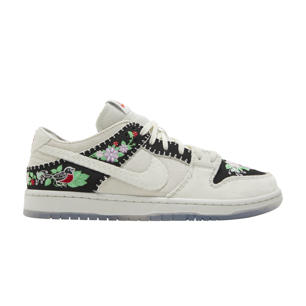 Pre-owned Nike Dunk Low Decon Sb 'n7 - Sail Black' In White