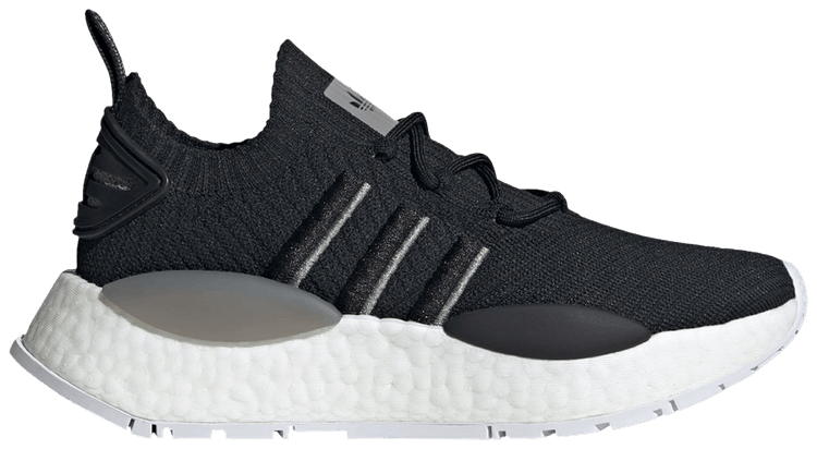 Adidas nmd womens black and white clearance