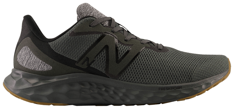 New Balance Fresh Foam Arishi v4 Black Gum