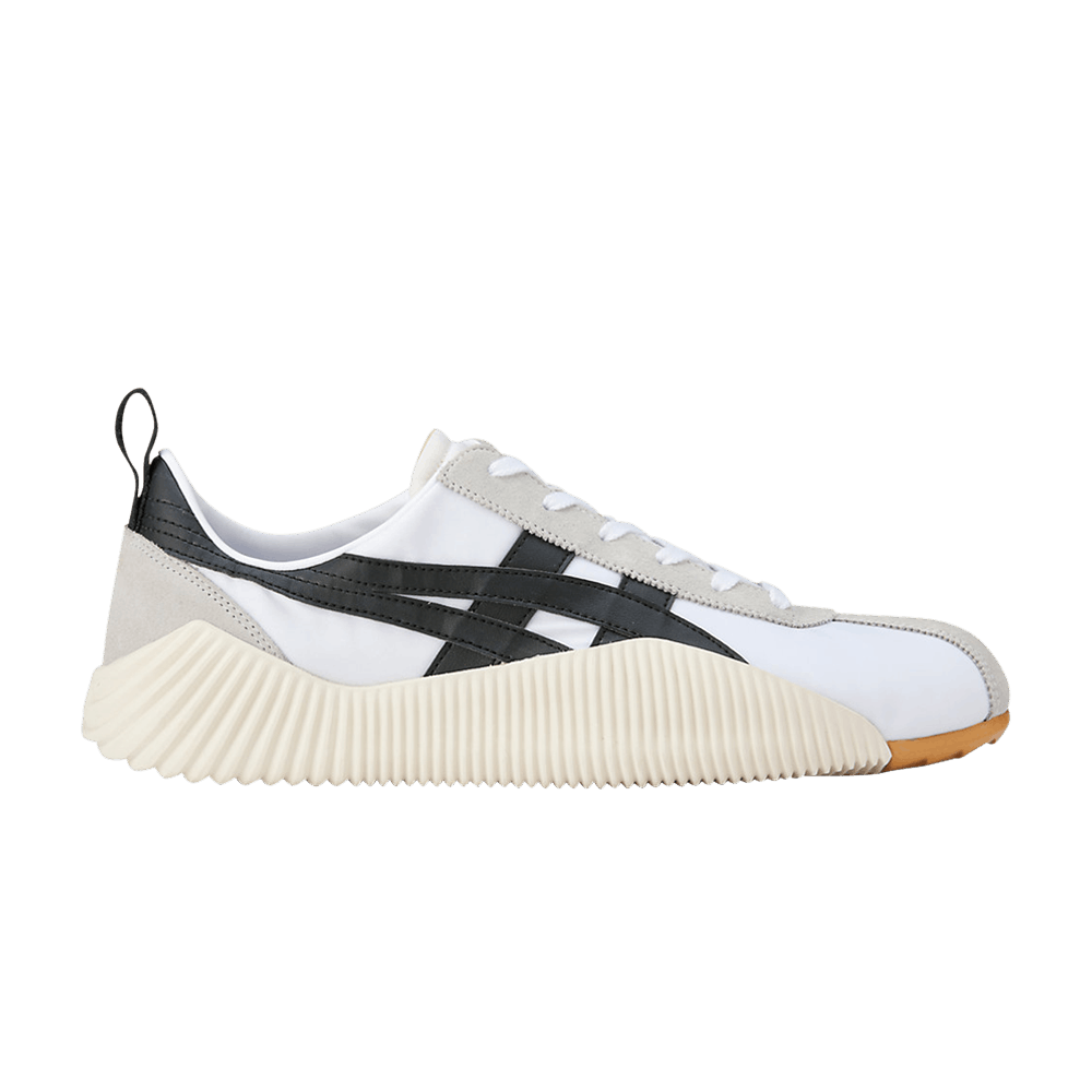 Buy Acromount 'White Black' - 1183B257 101 | GOAT SA