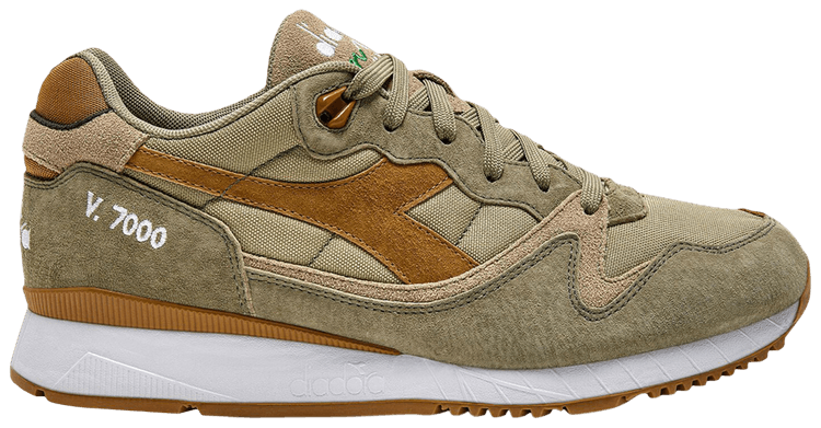 Diadora V7000 Winter Green Toad