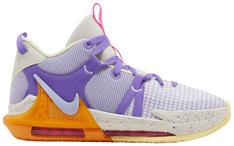 Nike basketball girl shoes online