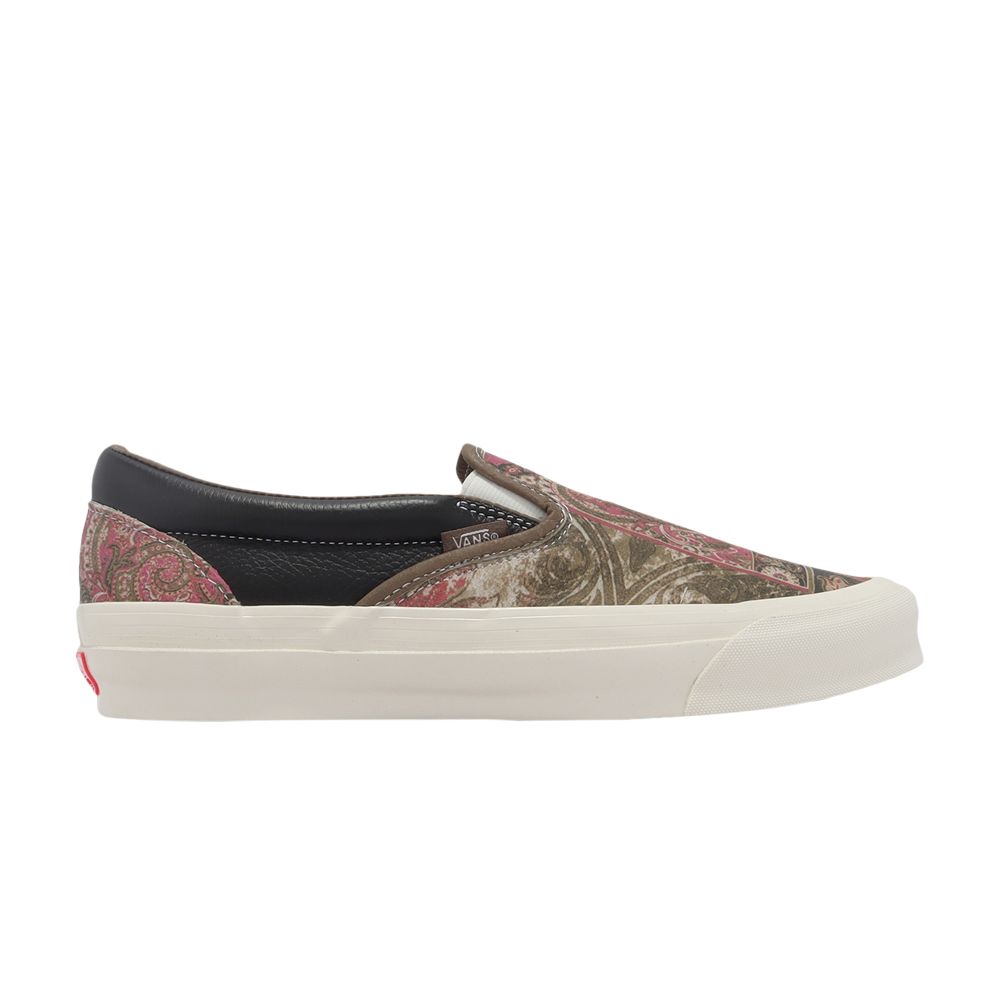 OG Classic Slip-On LX 'Granny's Rug Stargazer - Kangaroo' - VN0A32QNBYW