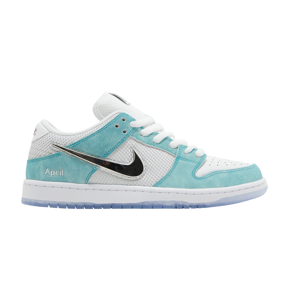 Pre-owned Nike April Skateboards X Dunk Low Sb 'turbo Green'