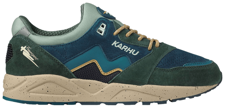 Karhu Aria 95 Dark Forest