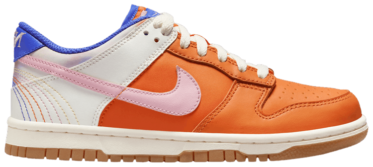 Dunk low special edition outlet white / orange blaze