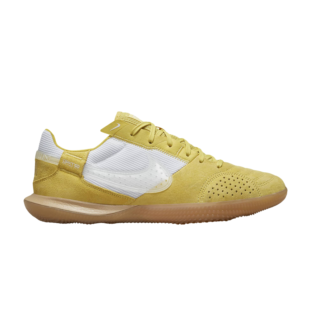Pre-owned Nike Streetgato 'saturn Gold White'