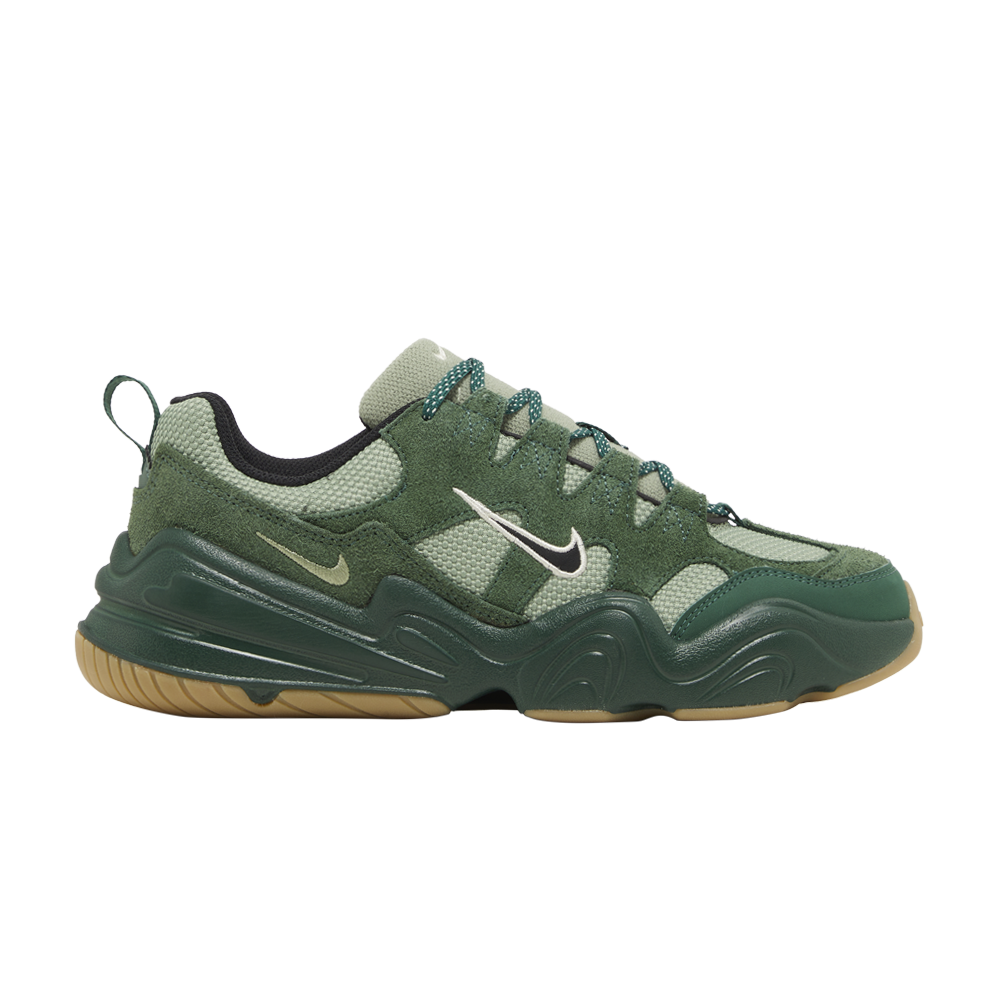 Pre-owned Nike Wmns Tech Hera 'oil Green'