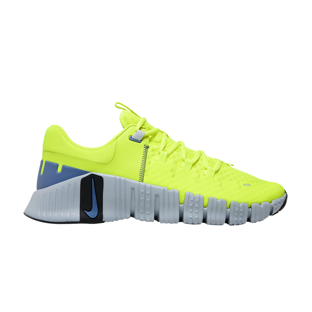 Pre-owned Nike Free Metcon 5 'volt Wolf Grey' In Green