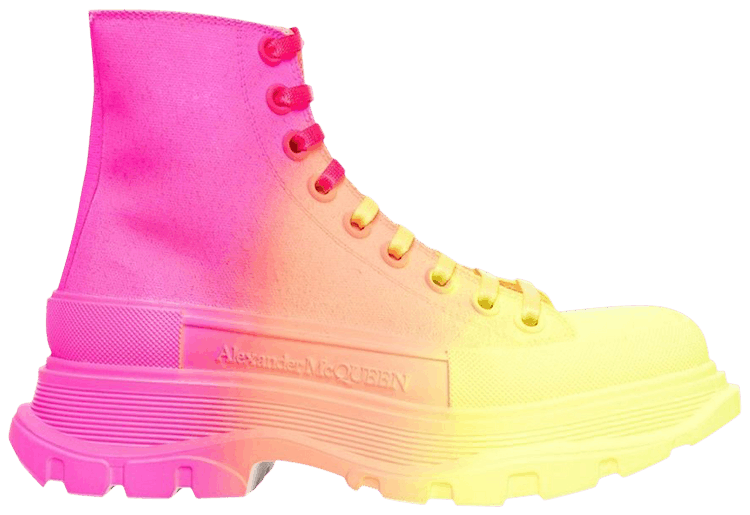 スニーカー Alexander Mcqueen Pastel yellow leather Tread Slick sneakers Alexander Mcqueen Pastel Yellow Leather Tread Slick Sneakers