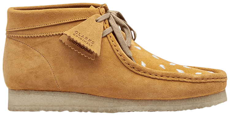 VANDYTHEPINK x Clarks Wallabee Boot Burger