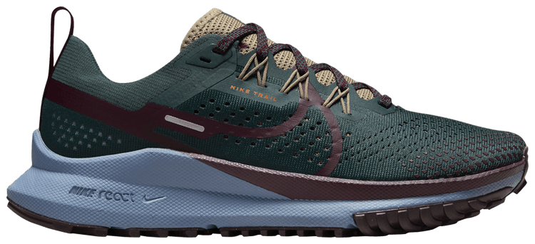 Wmns React Pegasus Trail 4 'Deep Jungle Night Maroon'