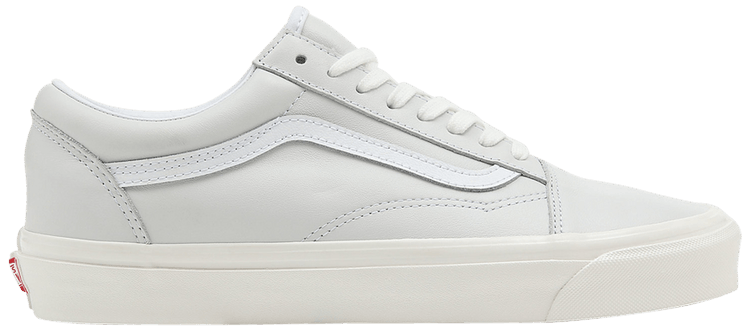 Vans Old Skool 36 DX Anaheim Factory   True White