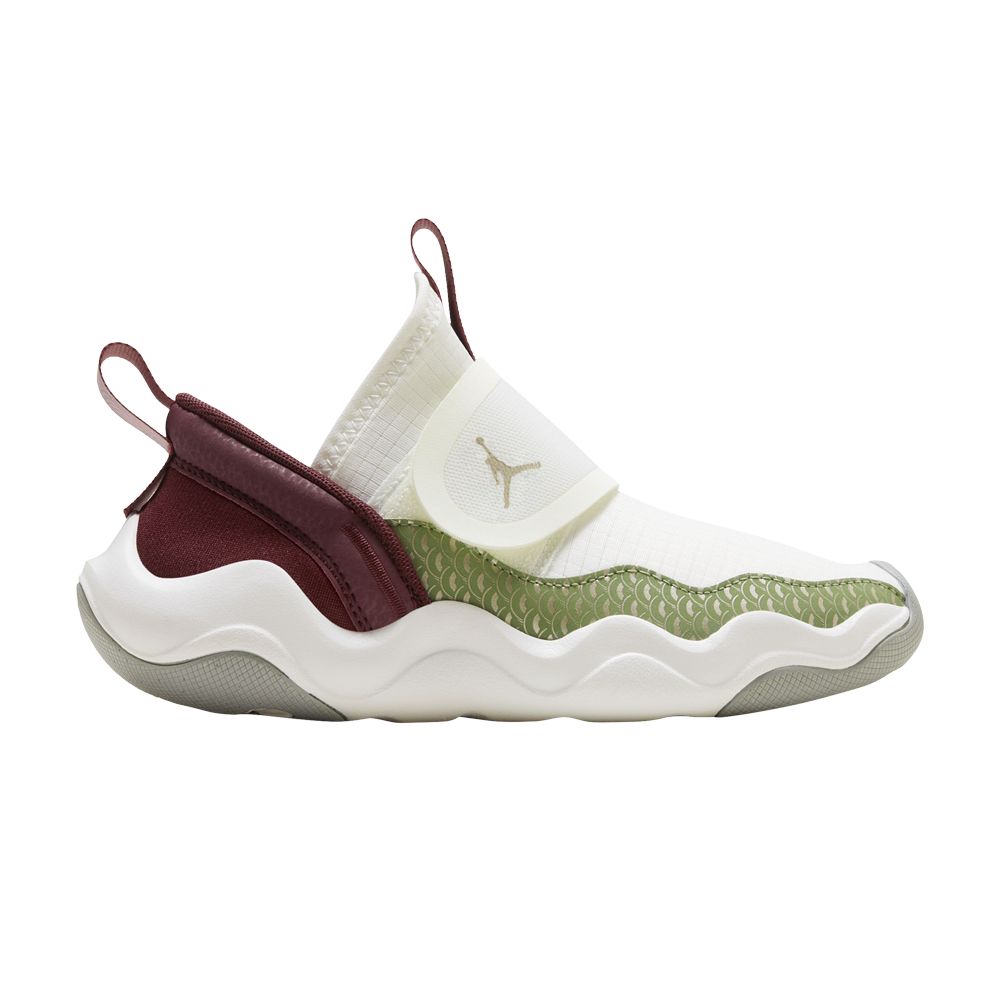 Jordan 23/7 PS 'Year of the Dragon' - FQ6554-100