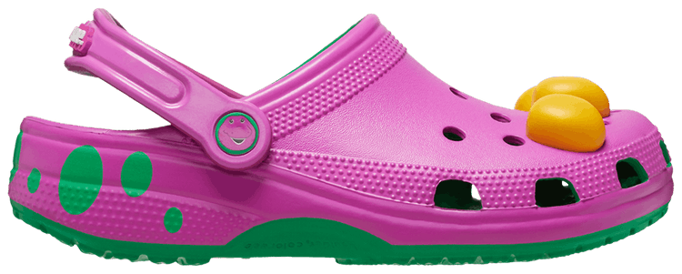 Barneys shop x crocs