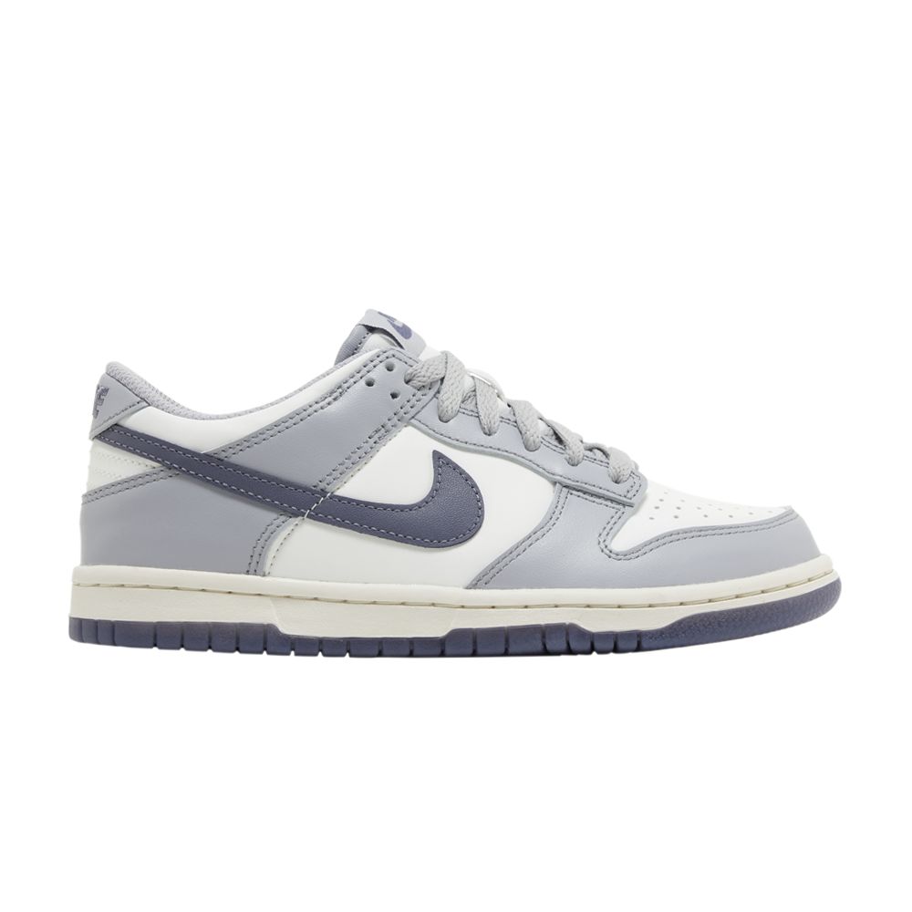 Pre-owned Nike Dunk Low Gs 'platinum Tint Light Carbon' | White | Kid's Size 3.5