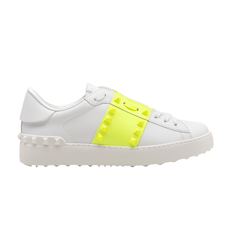 Neon valentino rockstuds deals
