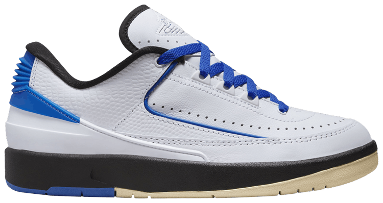 Wmns Air Jordan 2 Retro Low Varsity Royal Sample