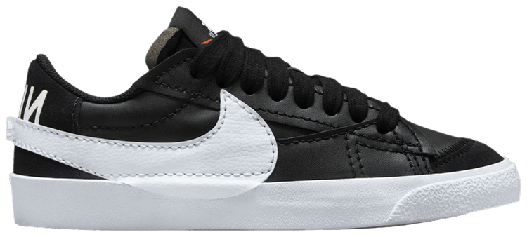 Nike blazer low le black store