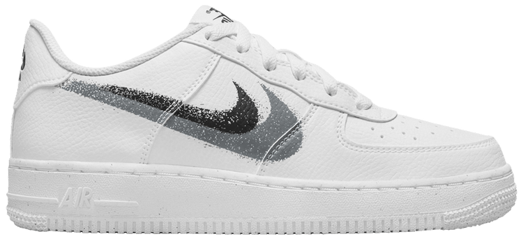 Spray paint nike air force ones hot sale