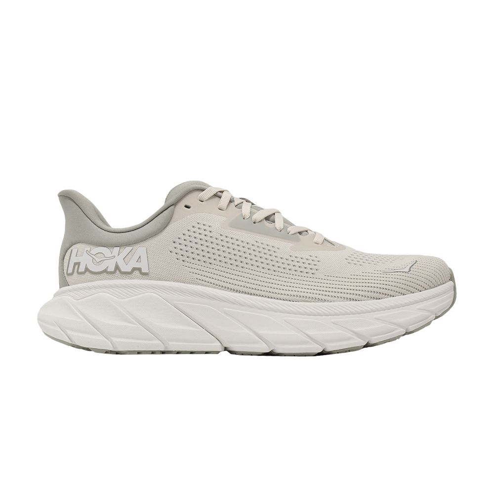 HOKA Arahi 7 2E Wide 'Oat Milk Barley' | Cream | Men's Size 13