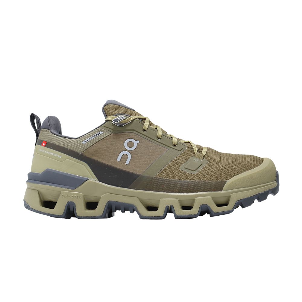 Pre-owned On Cloudwander Waterproof 'hunter Safari' In Green