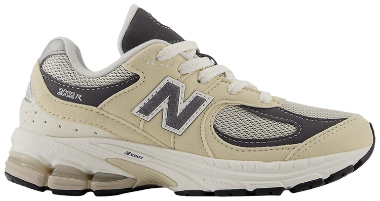 New Balance 2002R Little Kid Sandstone Magnet