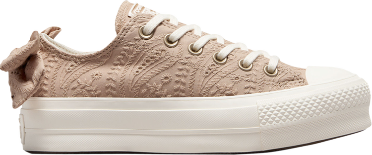 Wmns Chuck Taylor All Star Lift Low 'Bow'