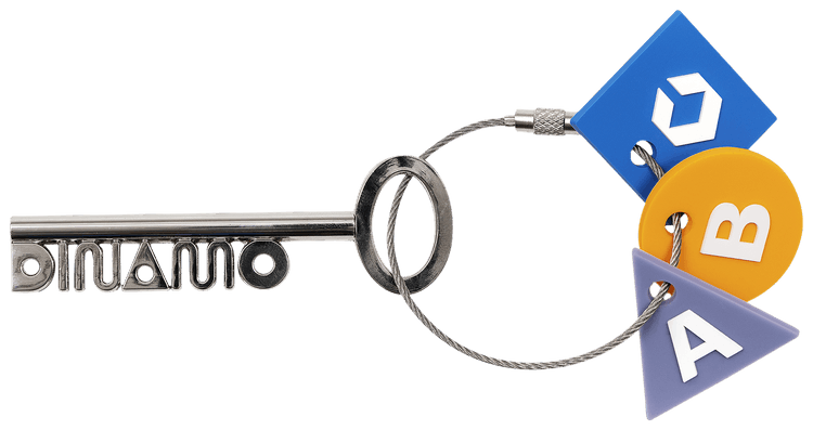 Dinamo x Capsule Alphabet Keychains BlueOrangePurpleSilver