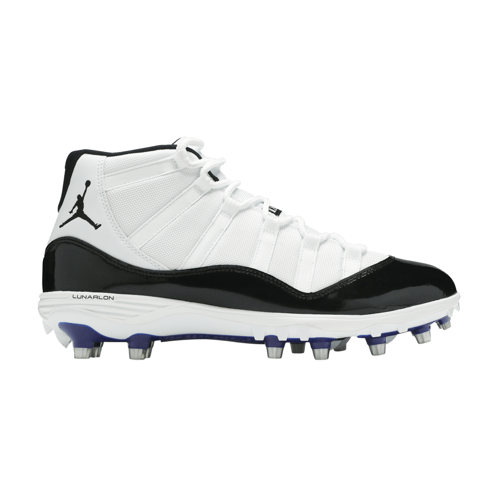 retro 11 jordan cleats