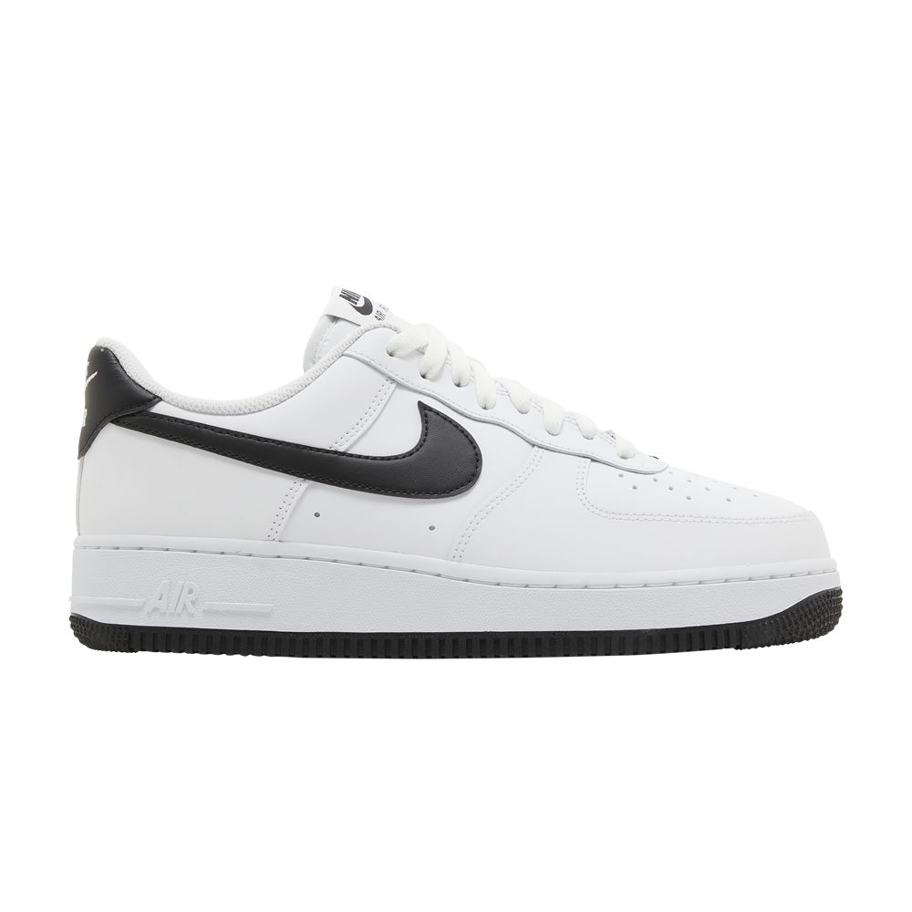 NIKE AIR FORCE 1 '07 'WHITE BLACK OUTSOLE'