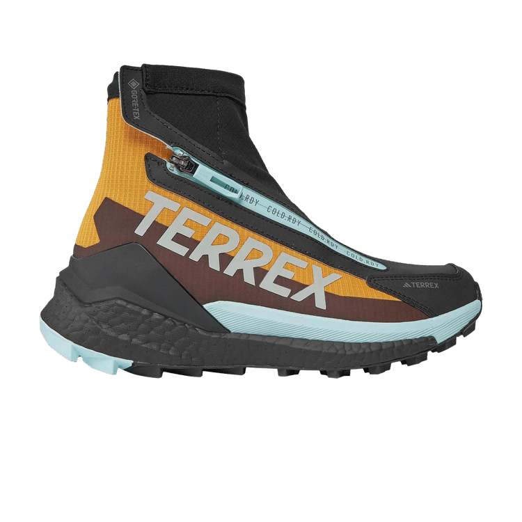 terrex free hikers