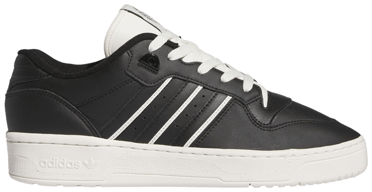 Rivalry Low Core Black White
