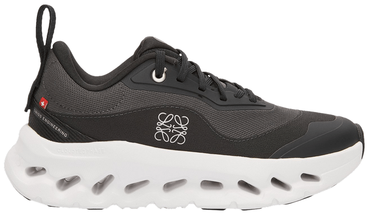 Loewe x ON Cloudtilt 2 Black