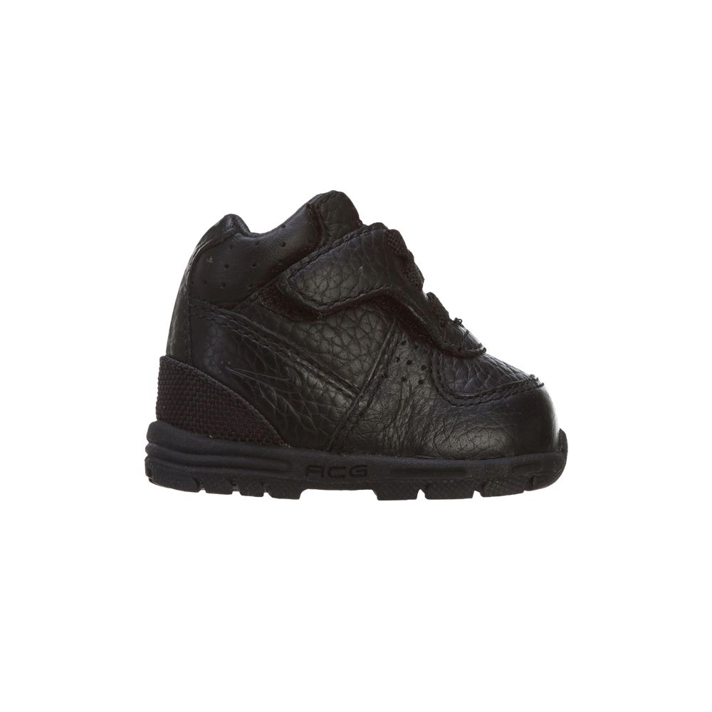 Pre-owned Nike First Goadome Cb 'triple Black' | Infant Size 3