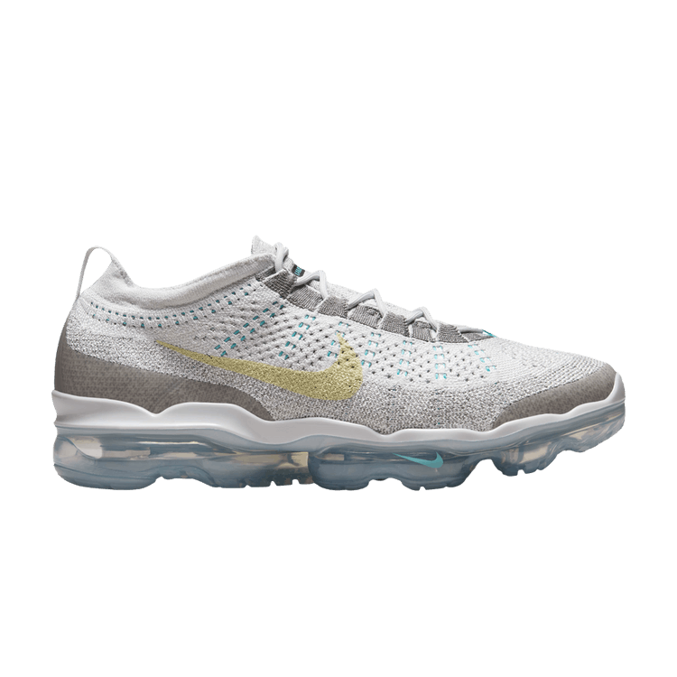 dusty rose vapormax
