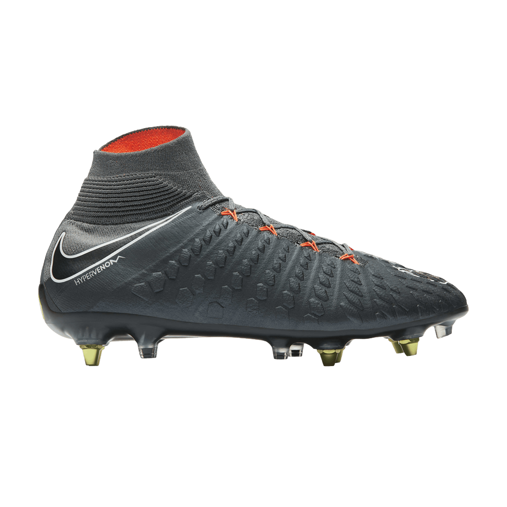 nike hypervenom phantom 3 anti clog