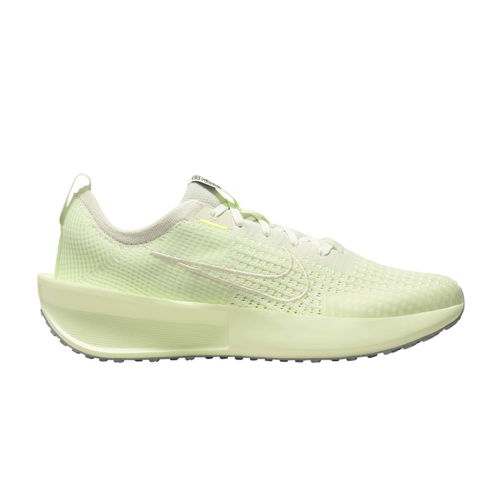 Pre-owned Nike Wmns Interact Run 'barely Volt' | Green | Women's Size 7.5