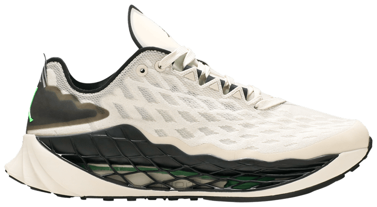 ジョーダン ズーム トランナー アルティメット　28cm 美品 ナイキの新作シューズ「ジョーダン ズーム トランナー