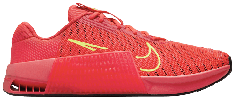 Nike Metcon 9 Bright Crimson Volt