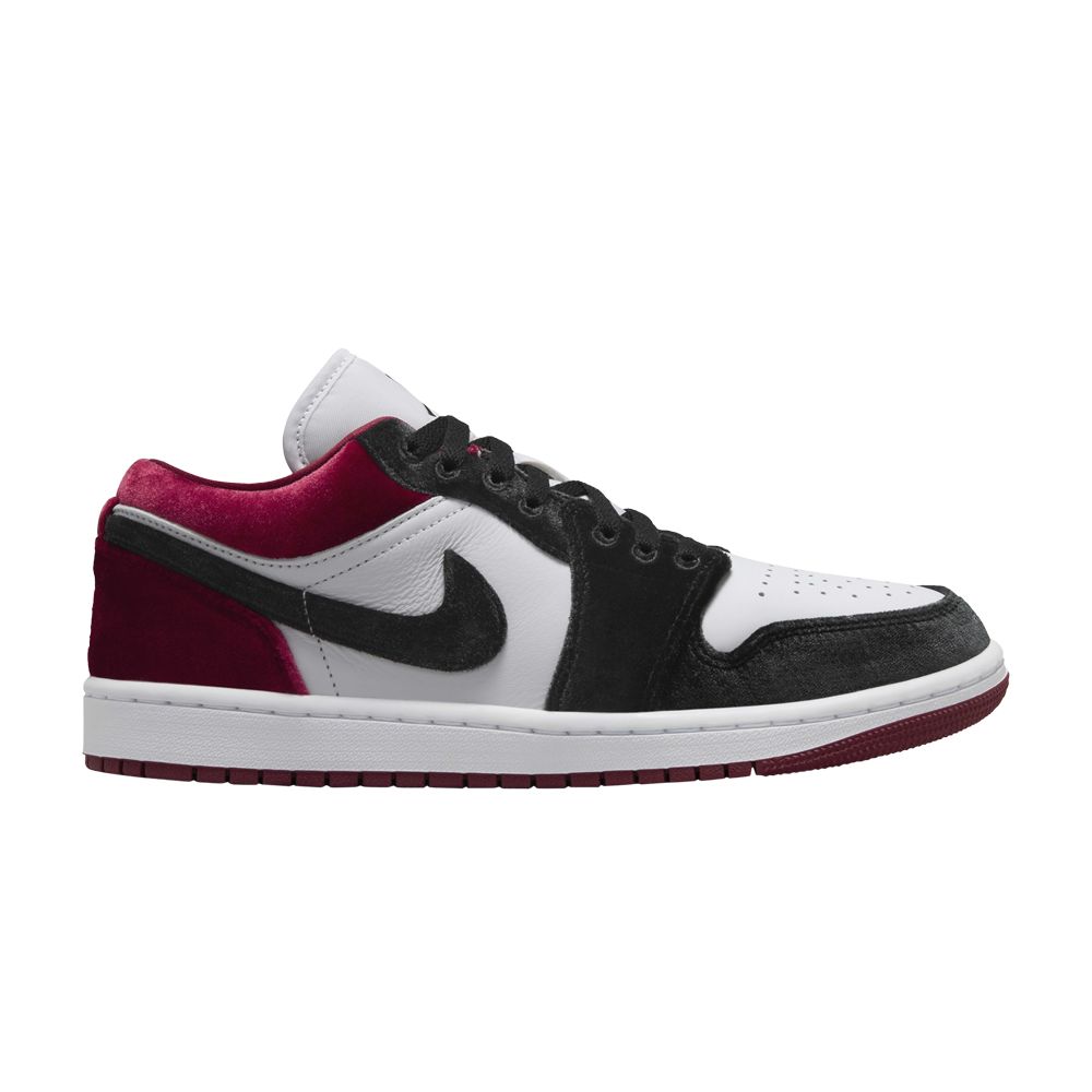 Pre-owned Air Jordan Wmns 1 Low Se 'velvet Black Toe' In White