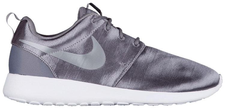 Roshe one premium outlet