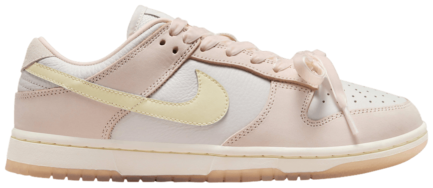 womens dunk low light soft pink