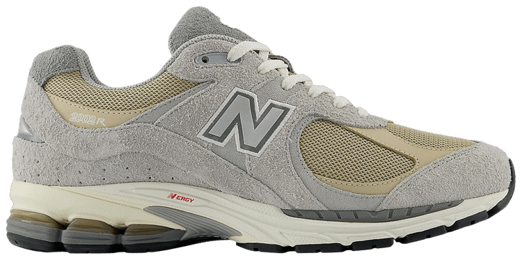 New Balance 2002R Marblehead