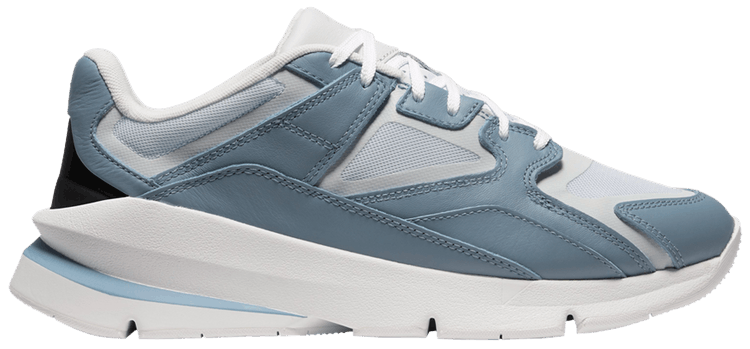 Under armour forge 96 track on sale