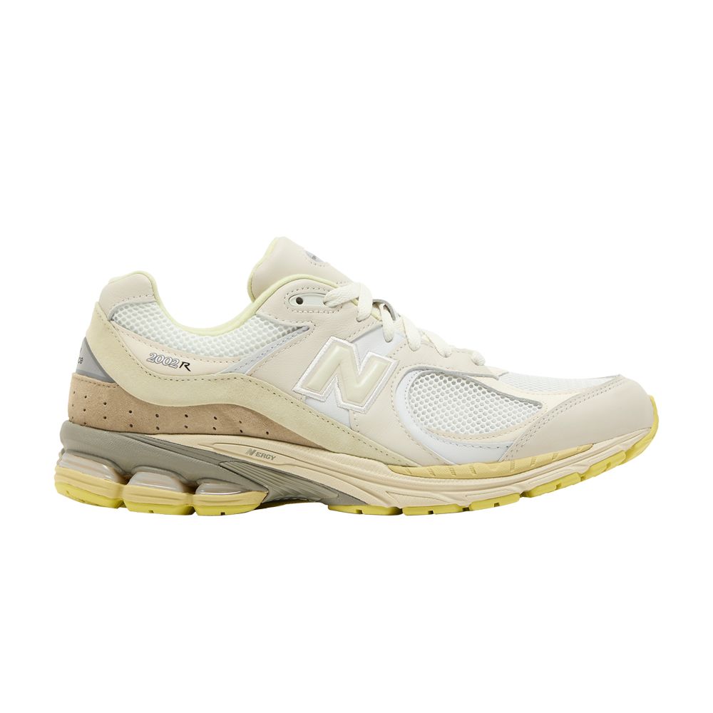 New Balance AURALEE x 2002R 'White' | Men's Size 11.5