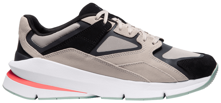 Under armour forge 96 grey hotsell