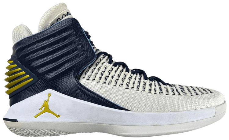 Air Jordan 32 Mike Conley PE