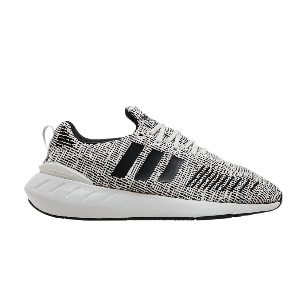 Pre-owned Adidas Originals Adidas Swift Run 22 J 'grey Black' | Kid's Size 4